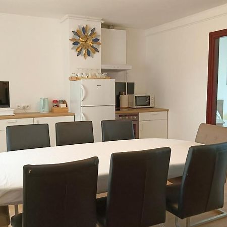 Hoke Lakas Apartment Sopron Bagian luar foto